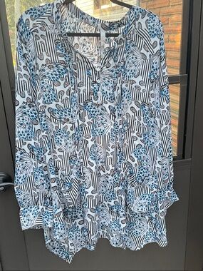 Women's Blue Floral-Stripe Ruffled Blouse